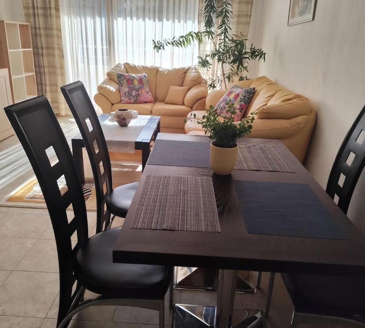 Guest House Amaya Sunny Plovdiv